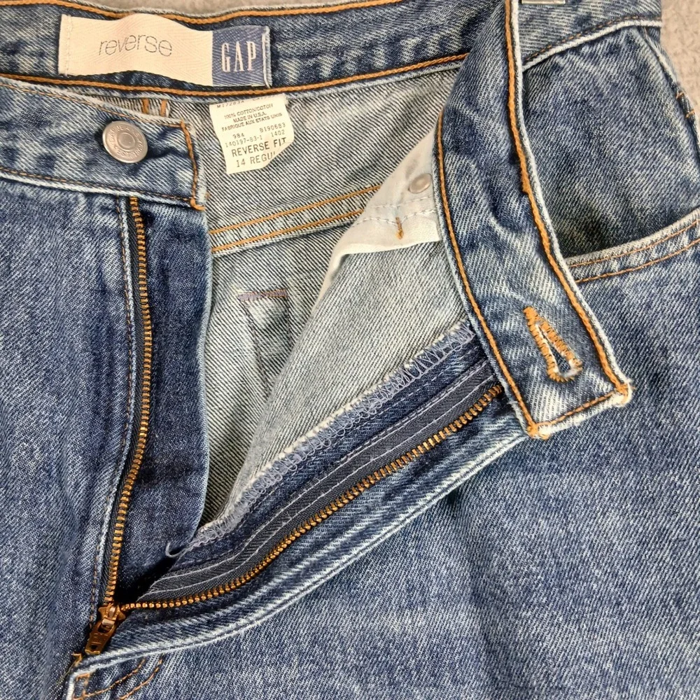 Vintage 90s GAP Reverse‎ Fit High Waisted Tapered Mom Jeans Regular Medium Wash